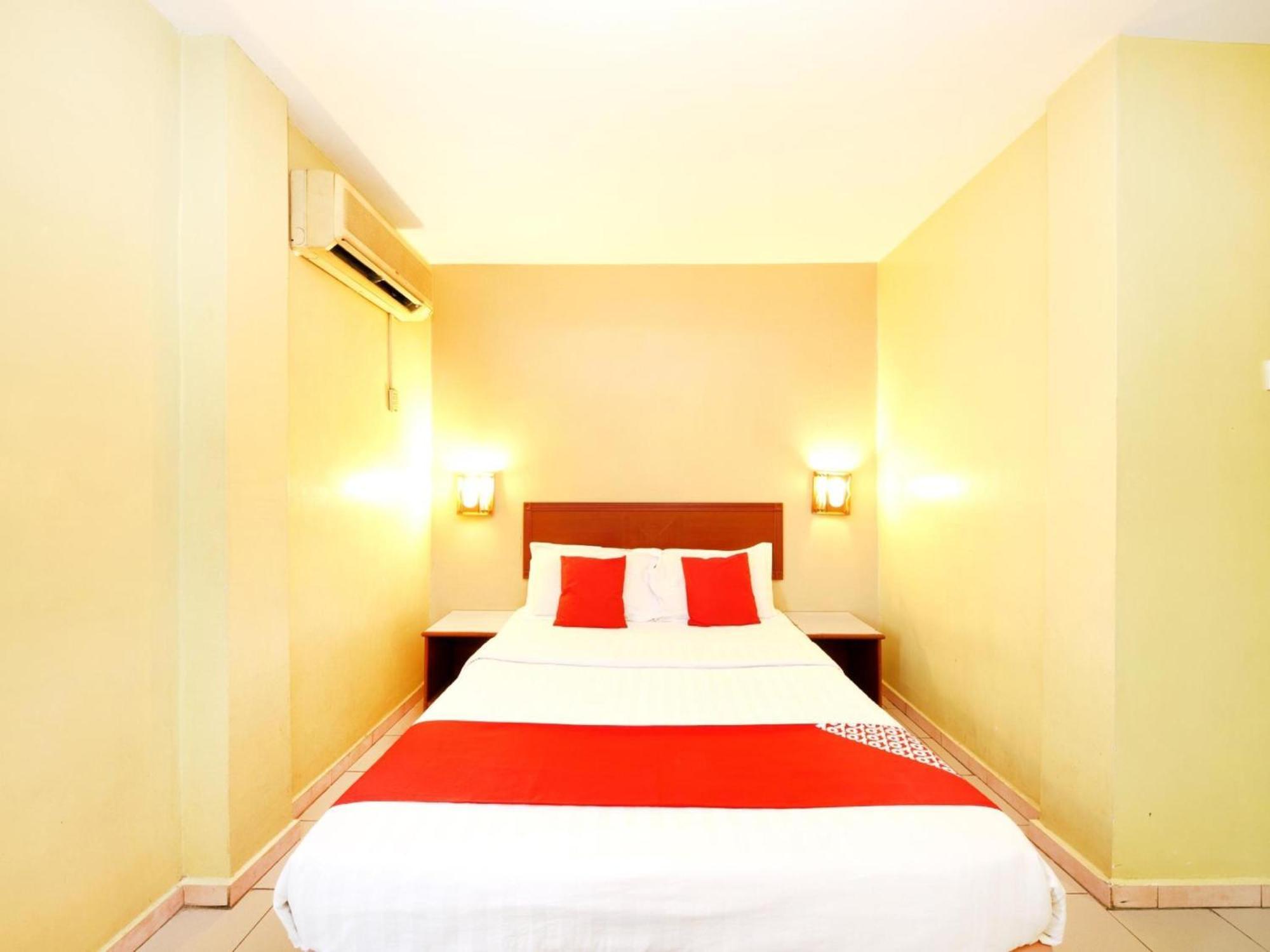 Super Oyo 447 Comfort Hotel Meru กลัง ภายนอก รูปภาพ