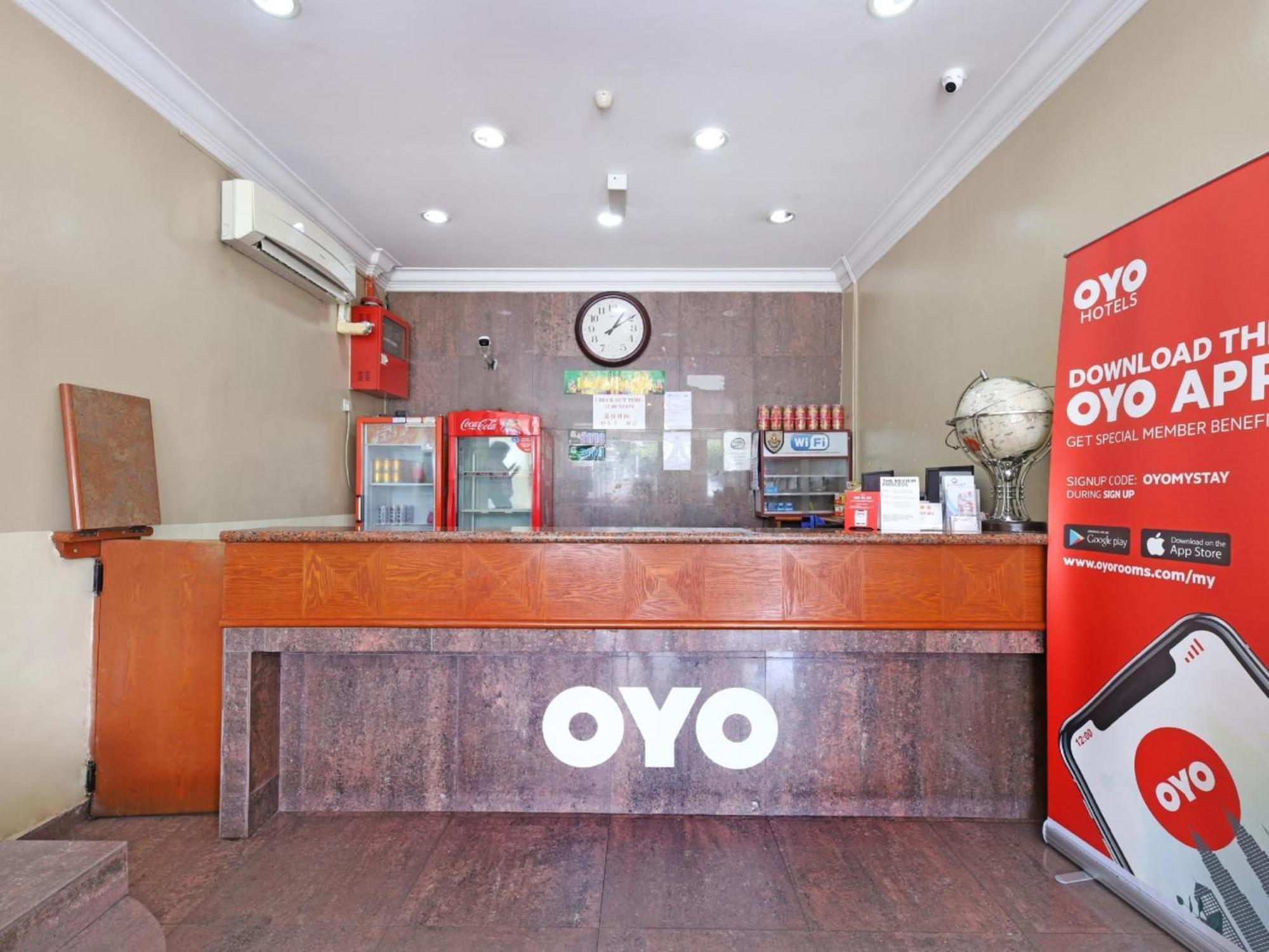 Super Oyo 447 Comfort Hotel Meru กลัง ภายนอก รูปภาพ