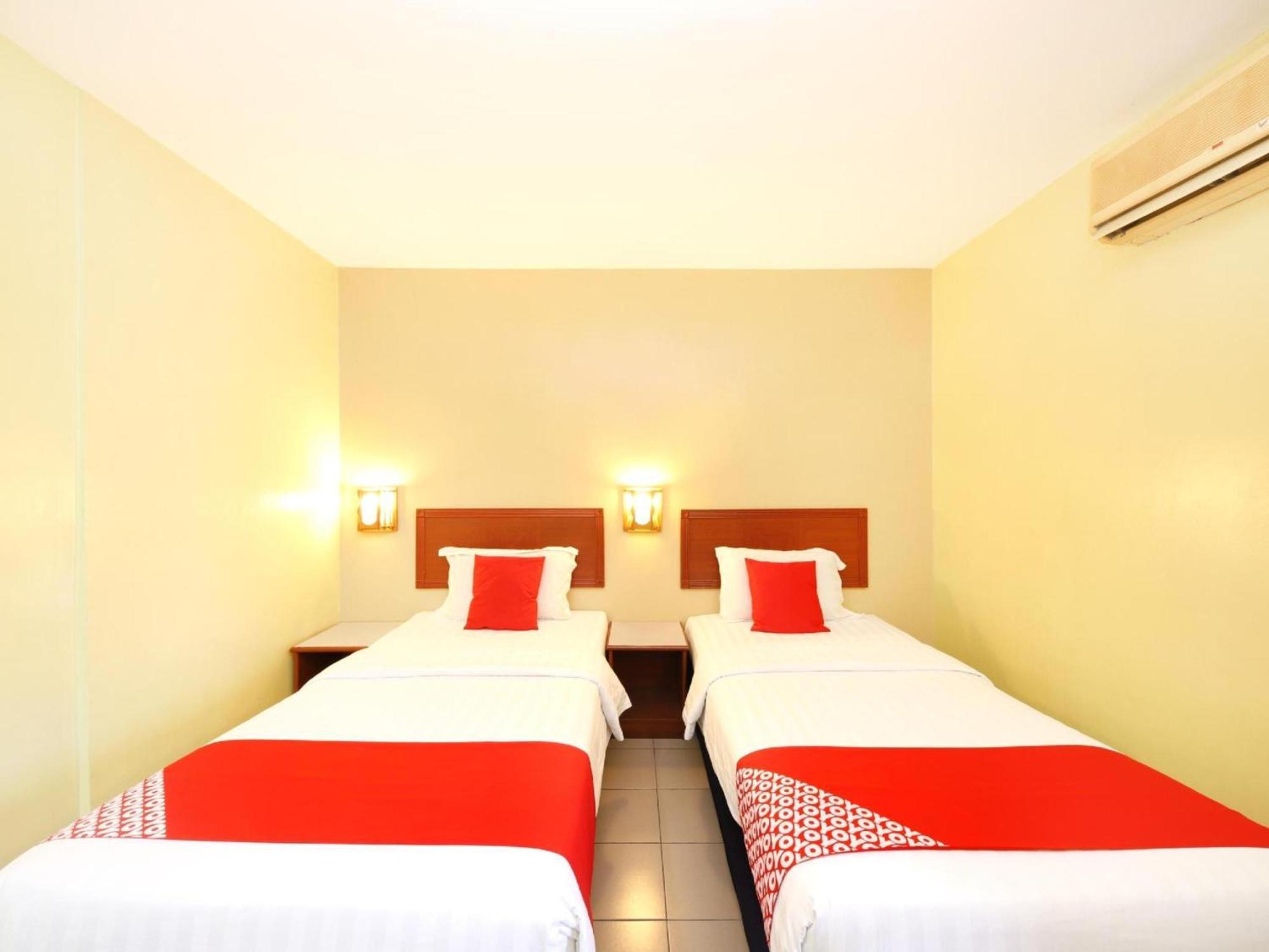 Super Oyo 447 Comfort Hotel Meru กลัง ภายนอก รูปภาพ