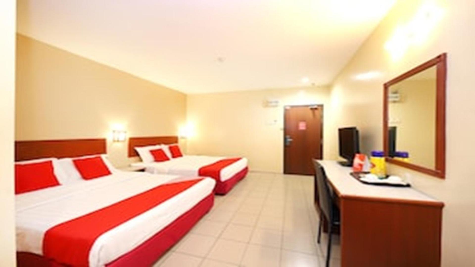 Super Oyo 447 Comfort Hotel Meru กลัง ภายนอก รูปภาพ
